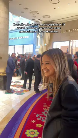 Greatest in the league❤️ Huge thank you to Lewis for making me and probably a lot of people aswell, realise that wealth and gender plays no role in chasing your dreams🥺 thank you for always rallying behind us #f1 #fyp #lewishamilton 