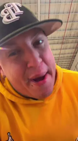 Ponte a recoger 😂😂😂😂#reel #tiktok #mundial #comedia #usa_tiktok 