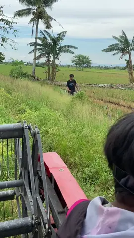Mannoko lagi ngana karna masih mabo di panggil kerja🤣#videolucu #mobuk #operatormuda #cctv_id_161 #23blackmamba 