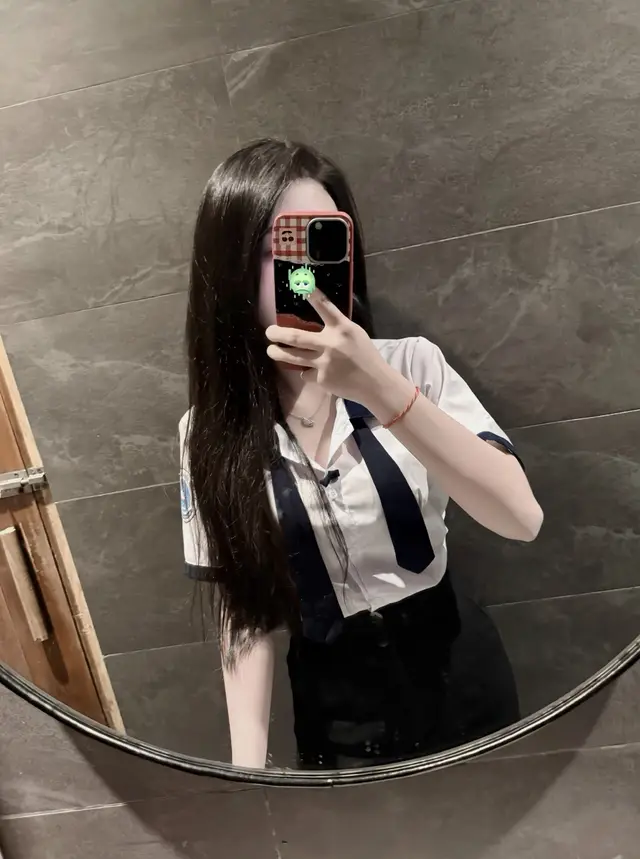 Sống cuộc sống của mình đi. Nhìn đời làm gì, nhìn mình đi#xh #viral 