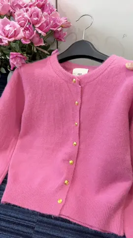 Áo khoác cadigan lông thỏ dài tay #aolen #aokhoac #aodetkim #fashion #thoitrangnu 