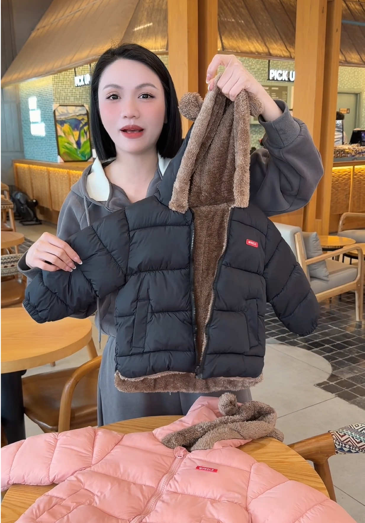 (QCCC) Áo khoác lót lông cưu dày sụmmm ấmmm lịmmm #megiangcogu #quanaotreem #aokhoacchobe #aokhoaclongchobe #aokhoacgiochobe 