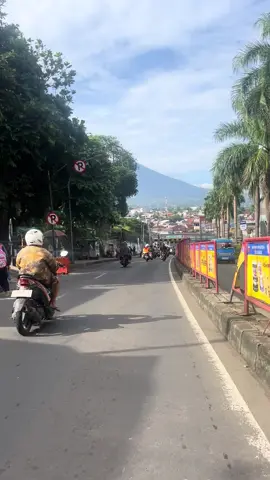 gn salak  #bogorside #bogorreview #bogor #bogorhits 