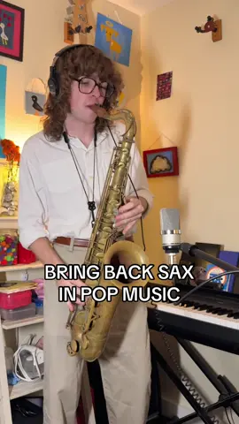 lovvvving this song by Shriya!! go listen to “Talk to me”! 🎷🎷🎷 #popmusic #saxophone #saxsolo 