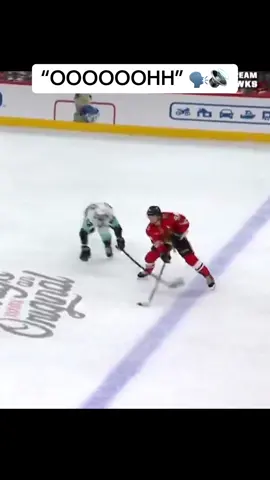 #Bedard had United Center shook 🔥 #NHL #hockey #Blackhawks #ConnorBedard 