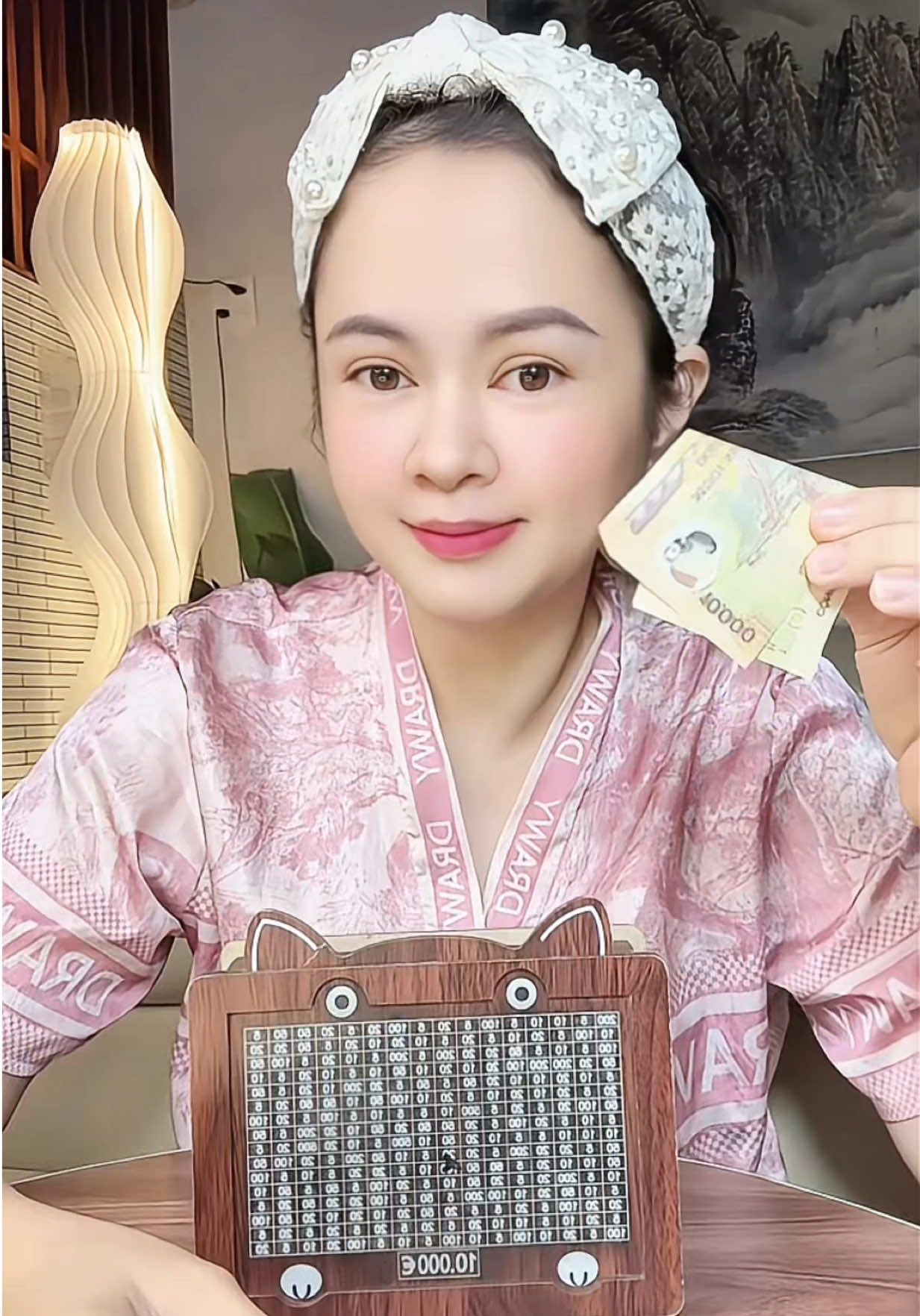 Hộp gỗ tiết kiệm tiền #hopgotietkiem #hopgotietkiemtien #hoptietkiembanggo #hoptietkiem #hangdovilla  @Hằng DoVilla  @Hằng DoVilla  @Hằng DoVilla 