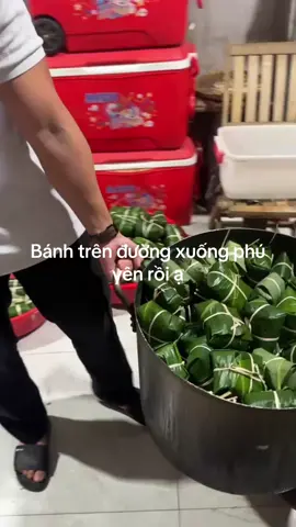 Bà con Phú Yên ơi nhận tấm lòng của bọn mình nhé #cuutromientrung #cuutrovunglu #47daklak #buonmathuot #78phuyen 