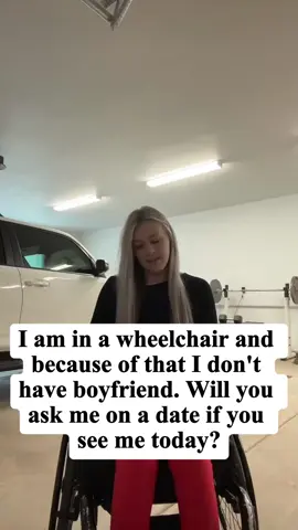 #singlewoman#lonelywoman#fyp#wheelchair#paralyzed#singlelife#singleandreadytomingle 