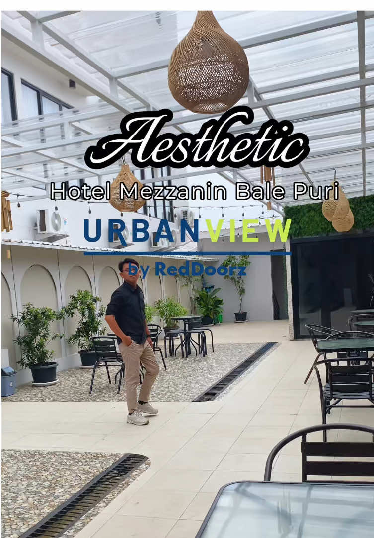 ✨staycation seru di Urban View Bale Puri ✨ Bikin staycation mau lebih seru karna tersedia tipe kamar Suite Mezzanin, hotelnya yang estetik bisa kamu jadikan spot foto yang super kece. Apalagi Booking gampang dan lebih hemat kalo pakai aplikasi RedDoorz.  Yuk booking sekarang Juga di aplikasi RedDoorz seru seruan bareng besti di urban view bale puri  #redtraveler #urbanviewbyreddoorz #reddoorz