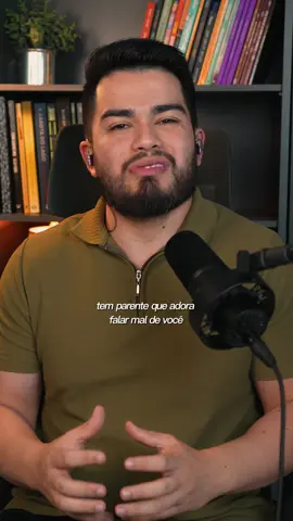 Tem parente que não liga para você.. 