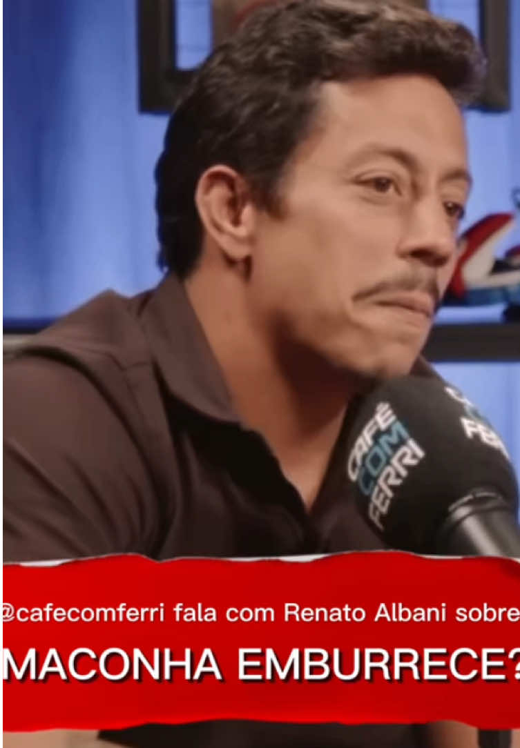 @cafecomferri acredita que quem fuma maconha, emburrece. E pode ser sim a entrada para outras drogas, por esse e outros motivos não deve ser legalizada.  Qual a sua opinião? . . #cafécomferri #clipfyleague #clipfyferri @Café com Ferri | Podcast 