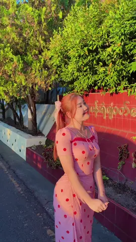 မင်းရနံ့လေးတွေဖိတ်ခေါ်နေ🌸😍#beautybankအထည်ဆိုင် #မြန်မာဝတ်စုံဝမ်းဆက် #womanclothing 