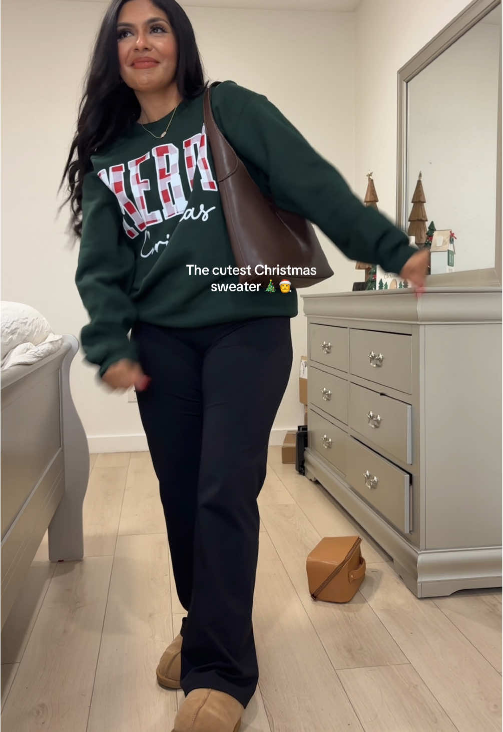 🎄#fyp#christmassweater#holidaysweater#merrychristmas#tiktokshopblackfriday#tiktokshopcybermonday#fashion#winterfashion 