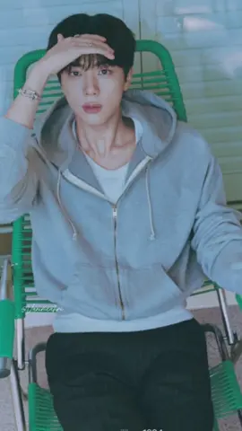 Jin for SPUR Magazine 😍🔥 Seokjin udah tampan di tambah proporsi badannya yg bagus sempurnya bngt 😍🔥🔥🔥 #jin #jinbts #jinkook #fyp #fypシ゚ 