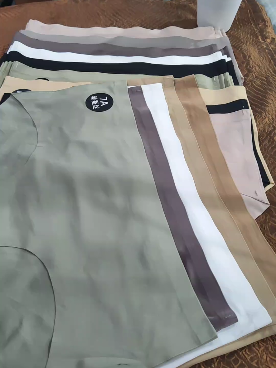 Silk Seamless Panty Simple 7A mulberry silk panties #underwear #womenswear #seamlesspanty #trending #fyp 