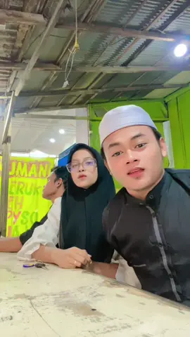 Ayo chek out baju koko yang saya pakai enak halus adem harga murah meriah👍@R A F A 1 7 