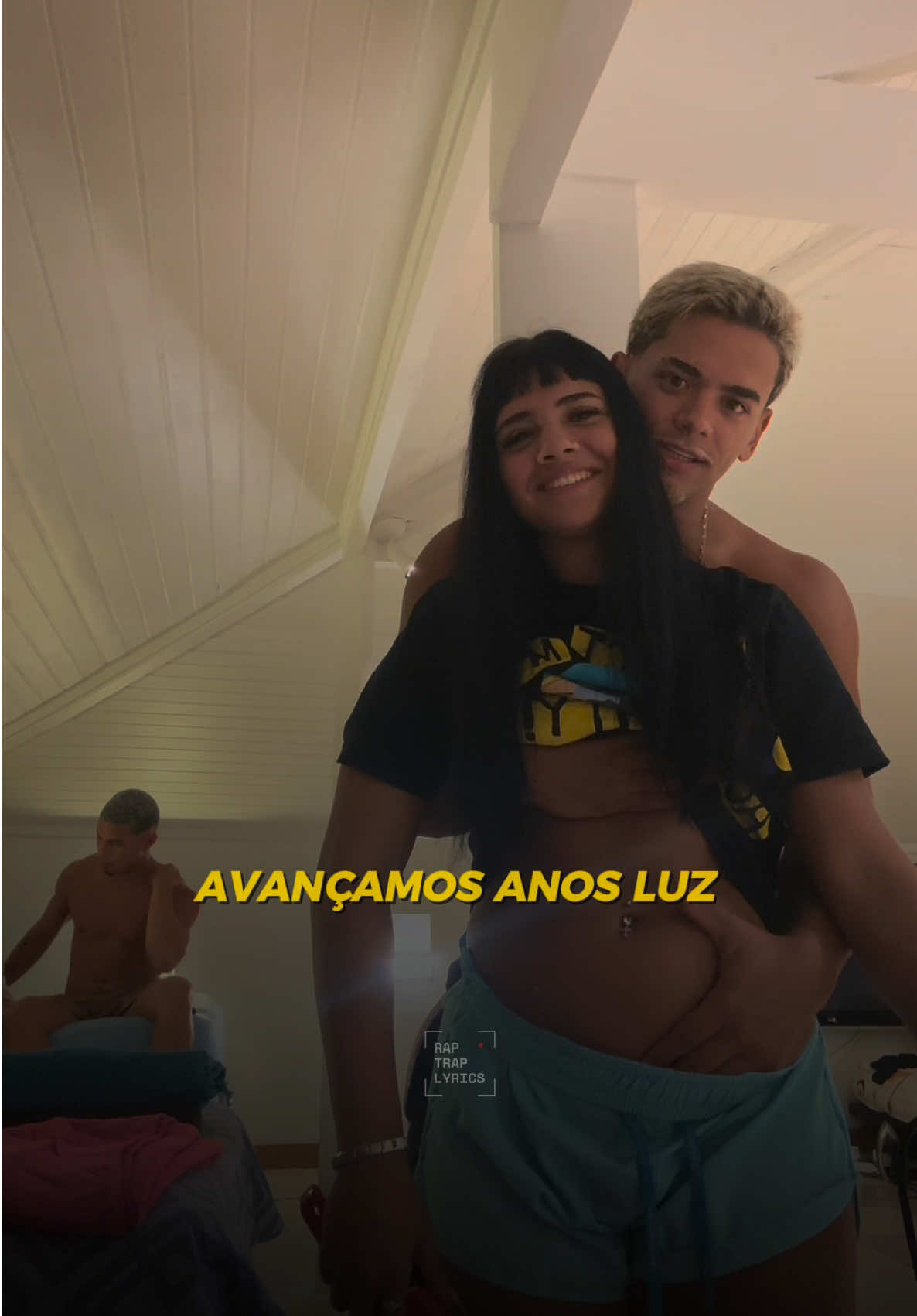 Feliz aniversário minha princesa, primeiramente eu queria agradecer por todos os momentos q tivemos juntos, e por tudo q vc fez por mim…eu n sei nem como agradecer só por vc existir na minha vida, saiba q msm diante de qualquer situação eu estarei ao seu lado a todo momento pois qnd eu precisei de alguém vc foi meu ombro amigo, q me apoiou em tudo possível. Vc é minha pessoa favorita, minha amizade favorita, minha felicidade e eu nem tenho palavras para descrever o quanto eu te amo, vc esteve comigo, não só nos momentos da felicidade e sim nos das tristeza tbm pois quando eu chorei foi vc q arrancou o sorriso do meu rosto…nesse seu aniversário eu quero q papai do céu lhe abençoe e ilumine sempre sua vida saiba q sempre estarei ao seu lado diante de qualquer situação, te amo muito minha princesa ❤️🥳🎂#CapCut 