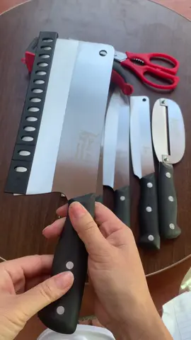 Combos bộ dao  bếp 5 món đang tặng mài dao với kéo #xhtiktok #xuhuongtiktok #muataitiktokshop #daotheptrangkhonggi #daokhongri 