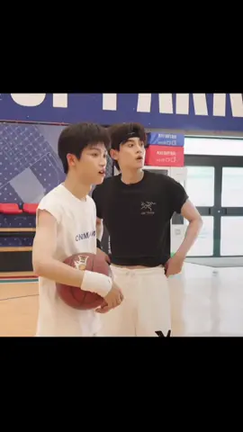 ဒီလိုလှပ တဲ့ရပ်ဝန်းထဲကထွက်ဖို့ခက်ခဲတယ် အရမ်းလွမ်းတယ် revenge love series နဲ့ နှစ်ယောက်လုံးကိုသိခဲ့ရတယ် နှစ်ယောက်လုံးကအခက်ခဲများစွာကျော်ဖြတ်ခဲ့ရတာမို့ အခုလိုအောင်မြင်မူ့တွေနဲ့ထိုက်တန်ပါတယ်ကောင်လေးတို့ရယ် 💞 #revengelove #ziyu梓渝 #ziyu #tainxuning