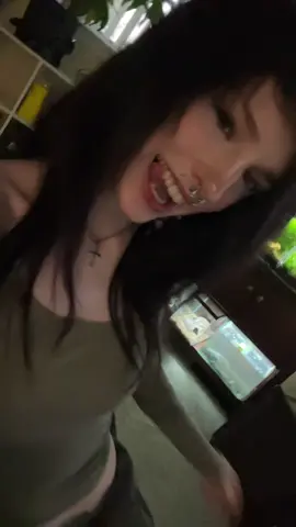 I'll never shutup about my favorite game #fyp #foryoupage #alt #foru #foryouu #cute #fup #emo #fit #nerd #scene #relatable #game #outlast #outlasttrials 