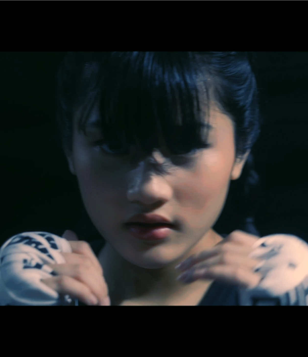 I walked out of my last fight with a win and I'm still hungry. November 29, GOR KONI Bandung she's stepping into my ring, and trust me she won't leave the same. She can train, she can hope, she can scream... but nothing will save her from what's coming. If you want to see destruction live, don't blink. Don't wait. Be there. #boxing🥊 #ublindonesia 