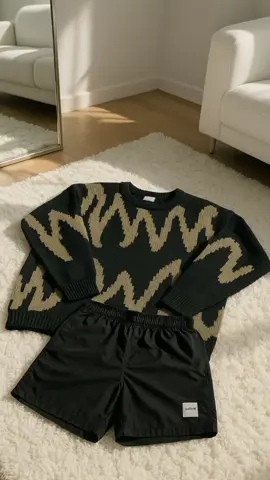 cakepp ginii #fyp  #rekomendasioutfit  #sweaterrajut  #celanapendek  #fypyourpage 