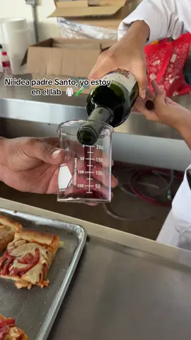 Pov: eres químico de alimentos 💅 #quimicaenalimentosuaz #ingieneriaenalimentos #practicasdelaboratorio #quimicaorganica 