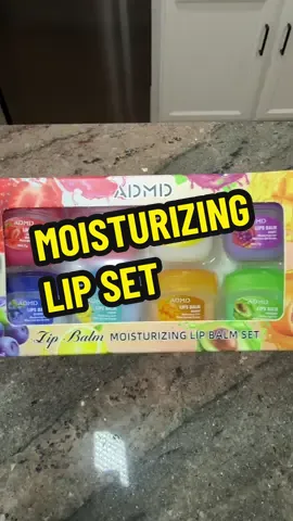 This long-lasting moisturizing lipstick set keeps your lips soft, hydrated, and comfortable all day. Perfect for anyone who wants nourishing lip care with vibrant everyday shades. #tiktokshopcreatorpicks #tiktokshopblackfriday #tiktokshopcybermonday #moisturizinglipcare #lipstickset 