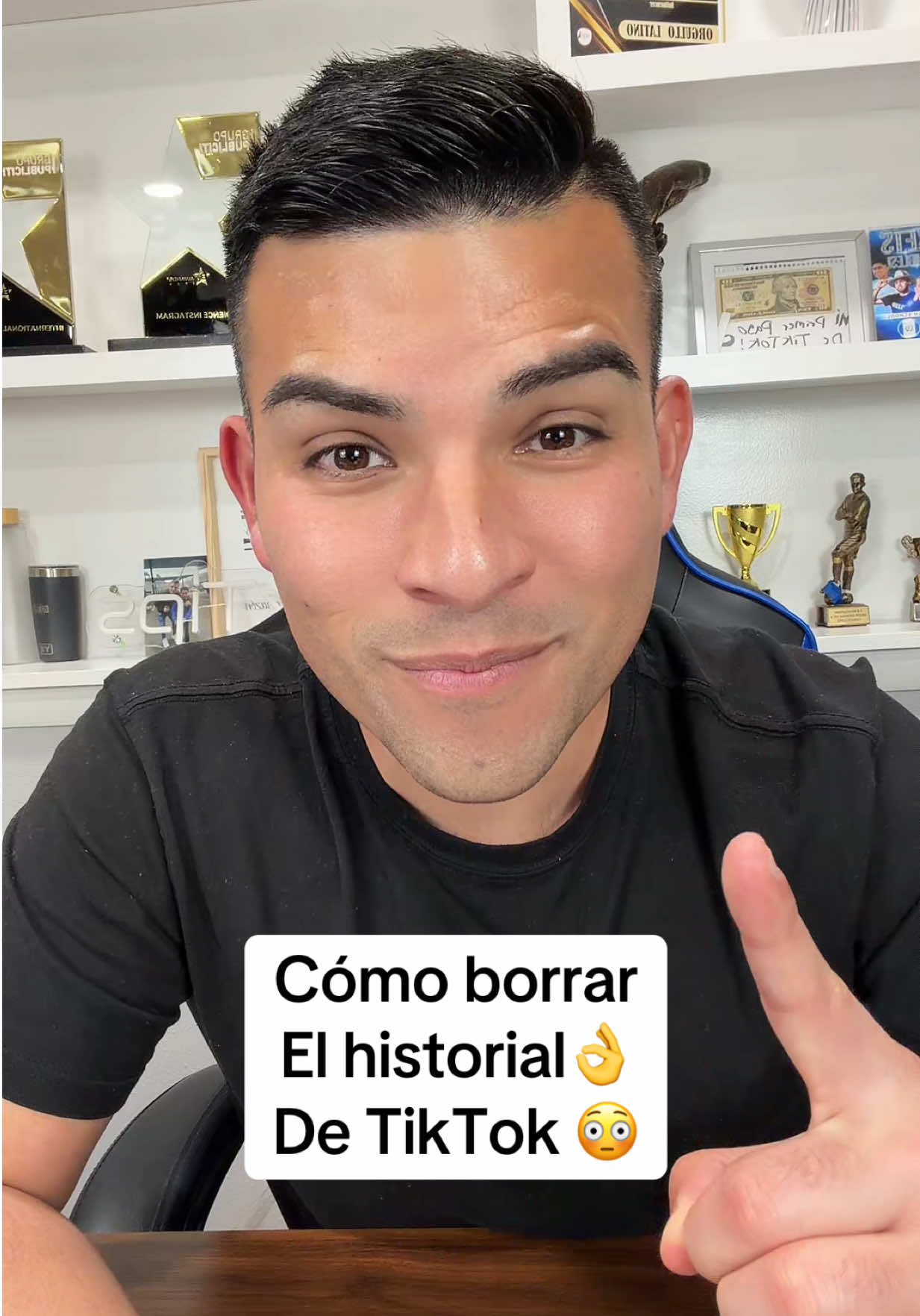 Cómo borrar el historial de TikTok #tipsandtricks #tips #tiktoktips #tiktokhacks #AprendeEnTikTok 