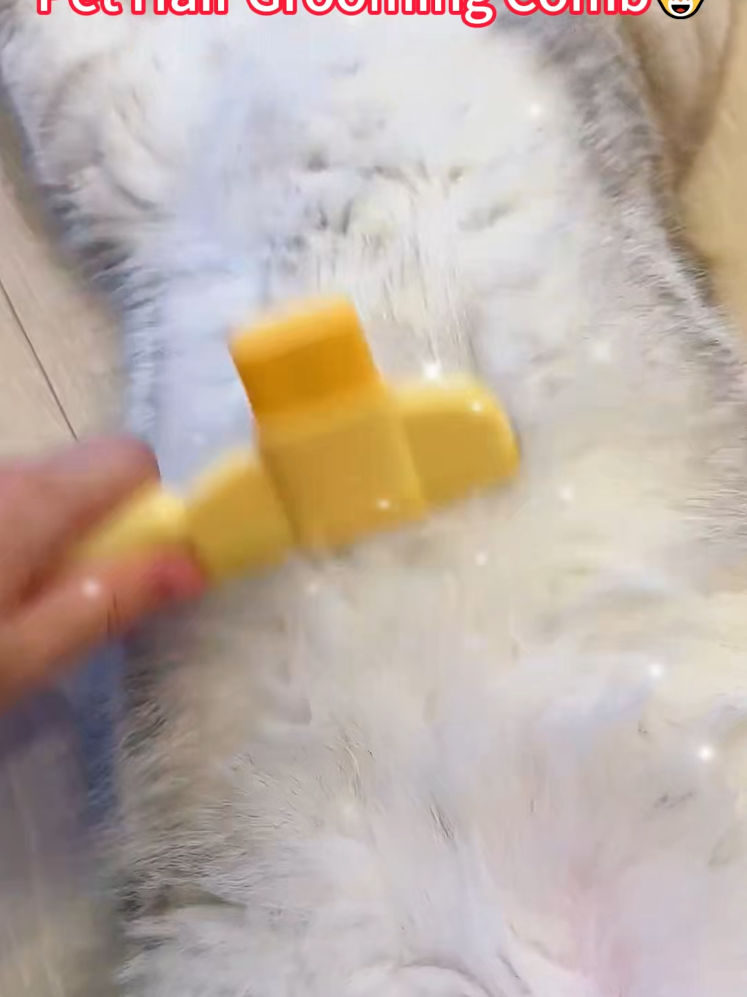 Pet comb! Suitable for cats and dogs! One-click hair removal! Convenient and easy to use!❤️‍🔥#fyp #tiktok #foryou #petcomb #petbrush #pethair #pethairremoval #pethairremover #pethaircare #cathairremoval #cathairbrush #doghair #dogcomb #dogbrush #catcomb #catbrush #pet