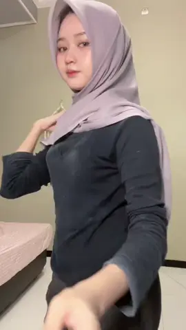 🩶🖤#fakebodyy⚠️ #viralvideo #fyp #jilbab #beranda 