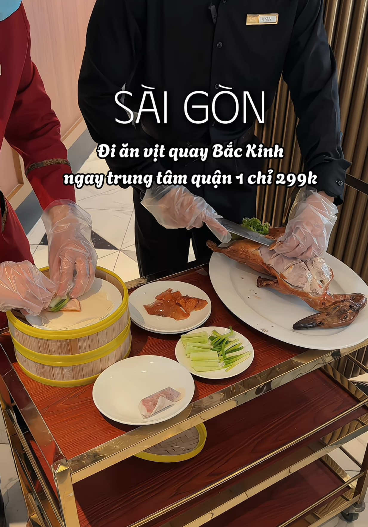 Ê luôn á, nguyên con vịt quay Bắc Kinh mà có 299k thôi à #ancungtiktok #dragonpalace #amthucchuanviquangdong #globalx #novafnb 