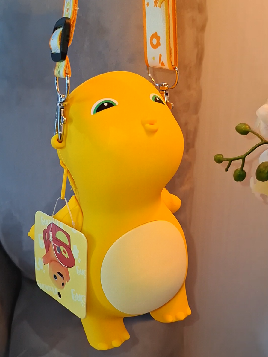 permisi 😁🤏 #nailong #gemes #dinokuning #taslucu 