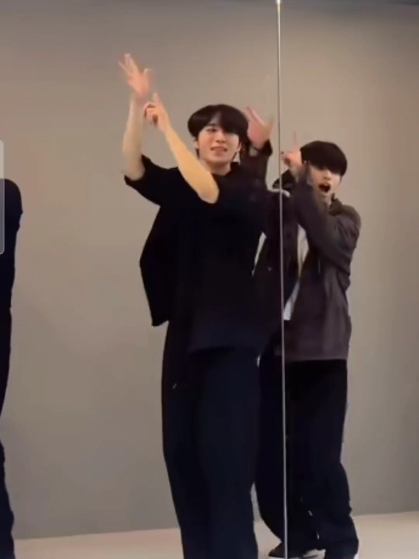 진짜 누구나 좋아할  대학교 훈남 오빠 같음 #김준서 #KIMJUNSEO  #alphadriveone #wei  #fyp