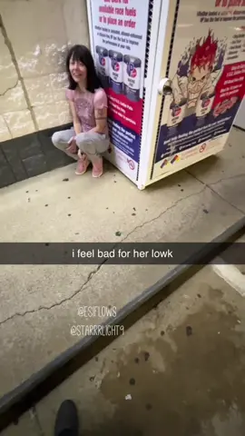 NPC Auntie living room 