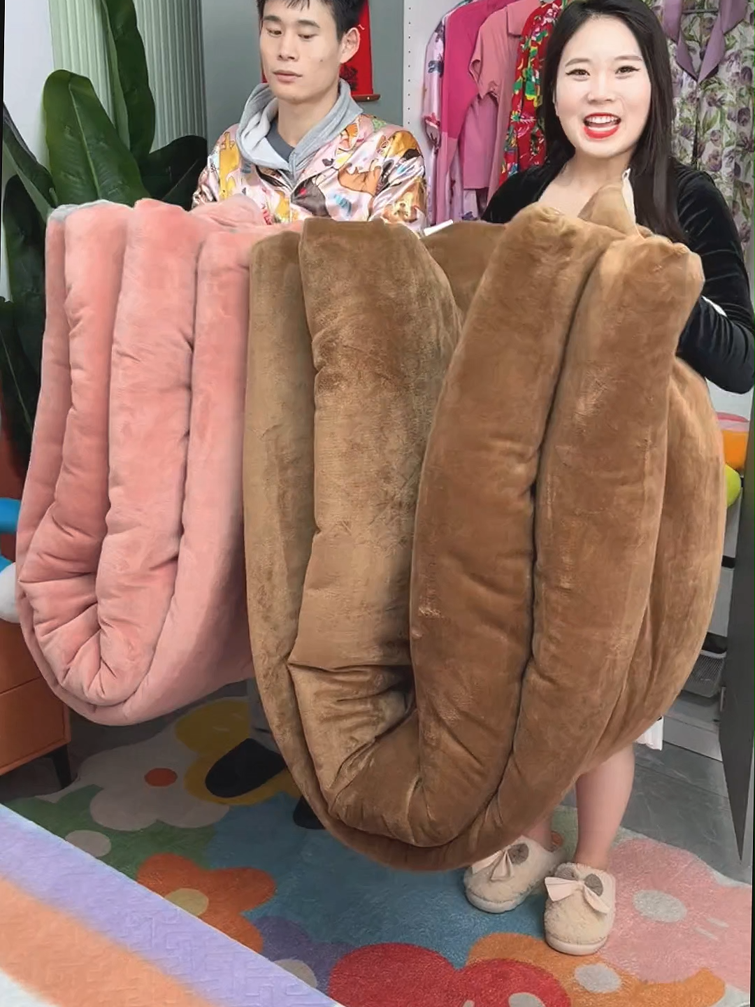 ตอบกลับ เฉพาะต้นหนาว✅ ผ้าห่มขนทอแน่น สีไม่ตก ผ้าห่มนาโน 6 ฟุต ห่มกันหนาวอุ่นมาก #ผ้#ผ้าห่ม้#ผ้าห่มนาโน้#ผ้าห่มนาโน6ฟุต้#ผ้าห่มนาโนเกรดพรีเมี่ยมองใช้ในบ้าน