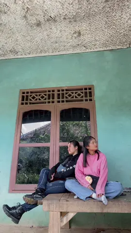 Samborrrrr mahooo bor 😅😅😅#halakbatak #partagih #purwakarta 