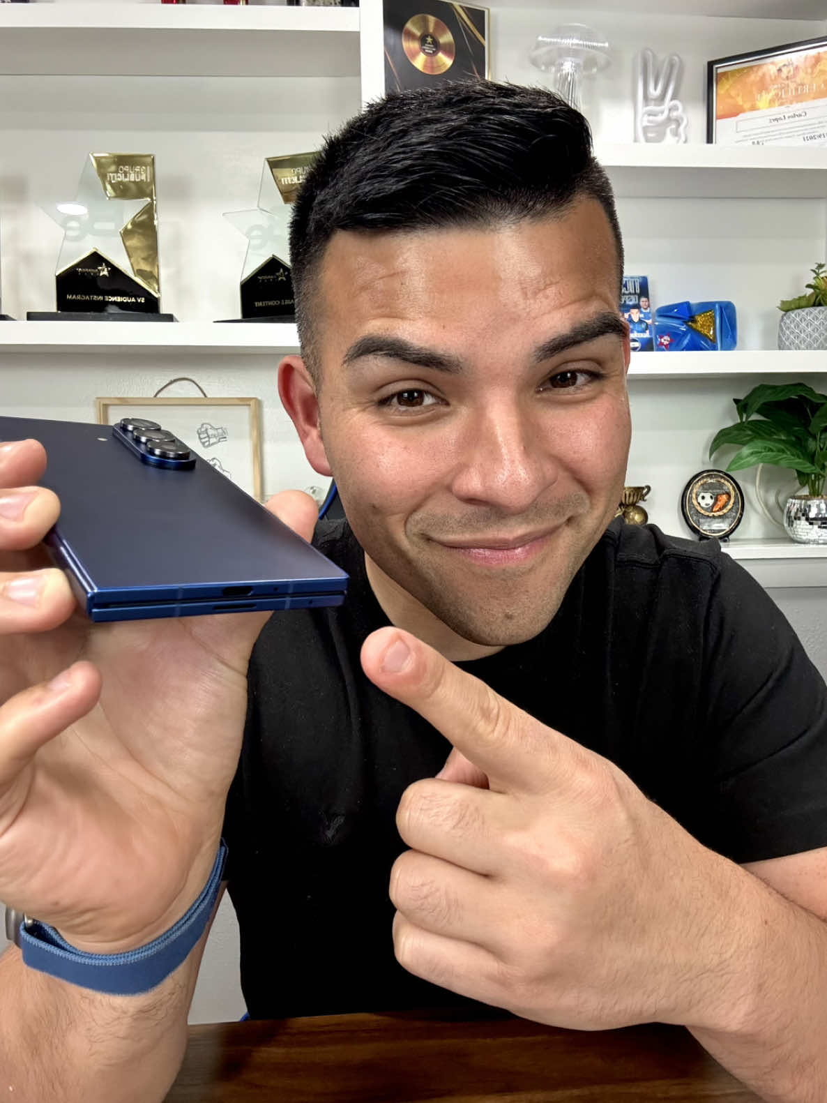 Cómo limpiar los altavoces de tu celular fácil y gratis! Limpieza de parlante 2025 ##tips##tipsandtricks##altavoz##sonido##AprendeEnTikTok