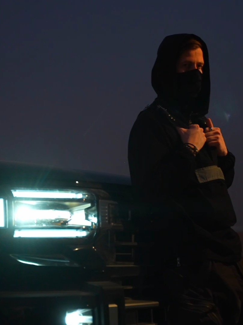 Boundaries fade. Alan Walker moves beyond limits. Inspiration reaches the horizon. And the ride is just beginning. #JETOUR #BeyondTheHorizon #G700GlobalLaunch #G700TheGrandReveal