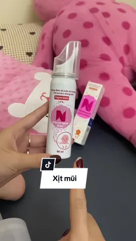 Xịt mũi ưu trương cho các bé b ị sổ mũi sụt xịt #xitmuiuutruong #xitmui #xitmuinebusal #đoungchobeyeu #mebimsua  @Mẹ Em Bé Xoàii 
