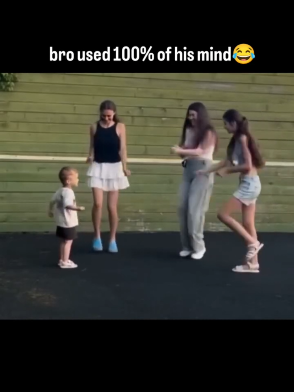 Bro used 100% of his brain🤣 | #capcut #fyp #meme #viral #tiktok 