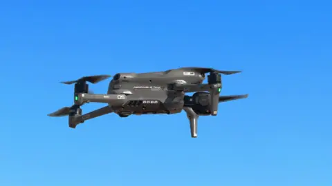 Đừng nhìn , mê đấy🤭 vào giỏ hàng mua flycam đi nào😆#xuhuong #xuhuongtiktok #flaycam4k #douyin #flycam 