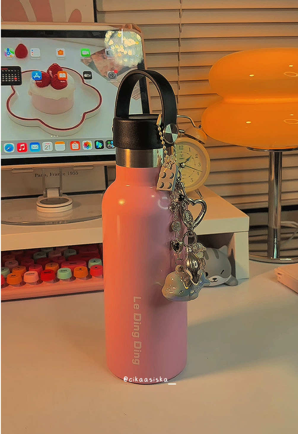 Simple, cute, 500ml bisa masuk tas💗✨ #tumbler #tumblertahanpanas #tumblertahandingin #tumblerstainless 