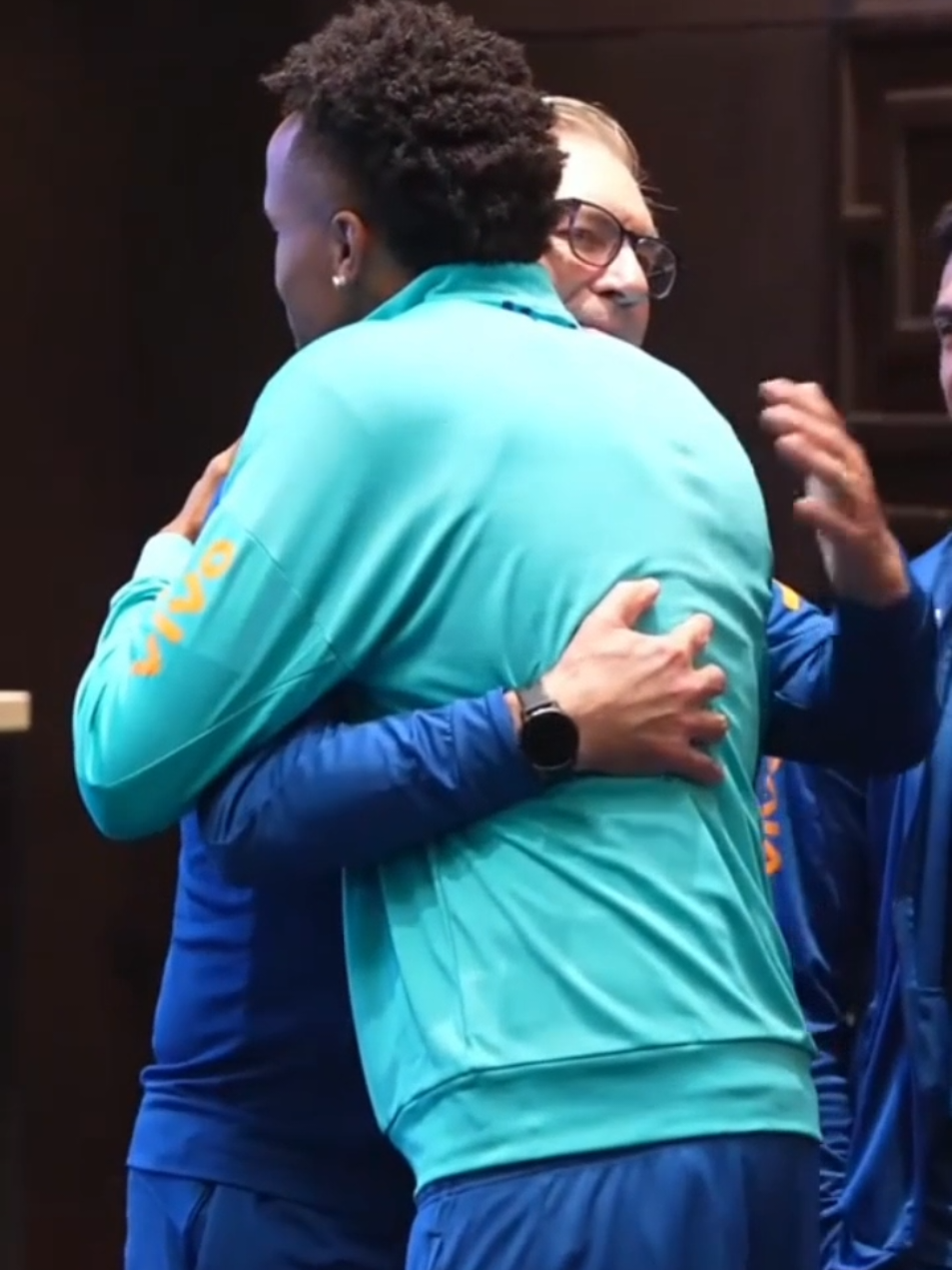 Alasan Anceloti Bisa Menghancurkan Karir Eder Militao‼️👀🥲 #ancelotti #militao #sepakbola #football #trending 