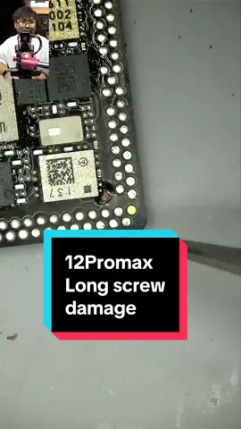 #iphone12promax issue tech pasang salah screw tertembus board ..issue2 mcm ini kasi swap board baru saje #fyp #fypシ #fypシ゚viral #fyppppppppppppppppppppppp 