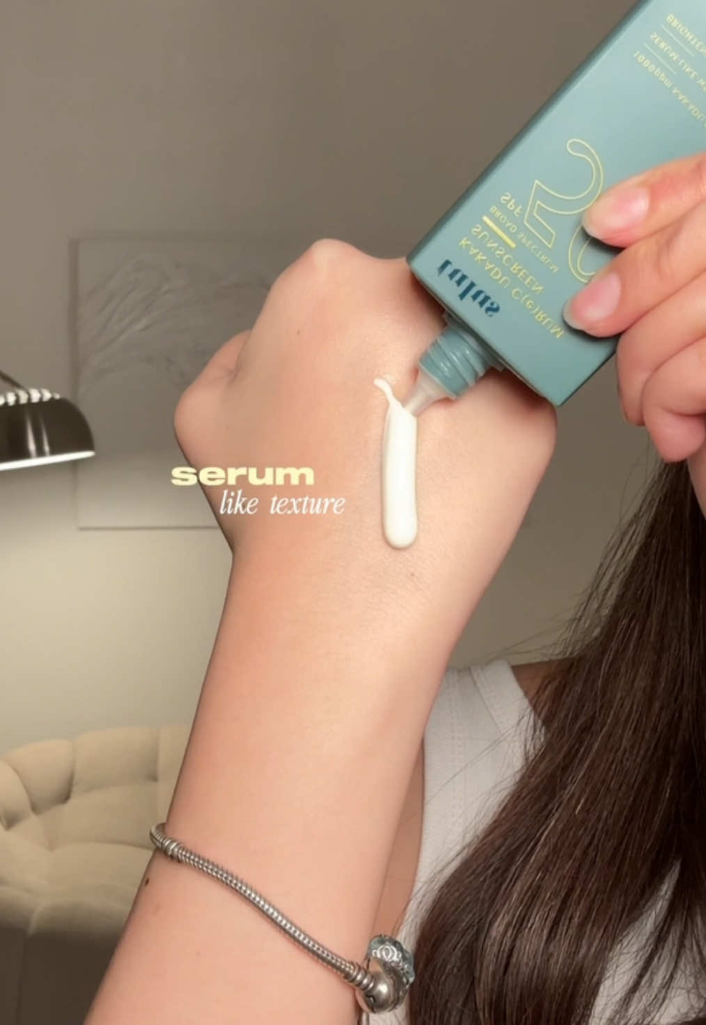 marketingnya ga berisik tapii produknya tus bagussss✨🤍 luvv @Tulus Skin 