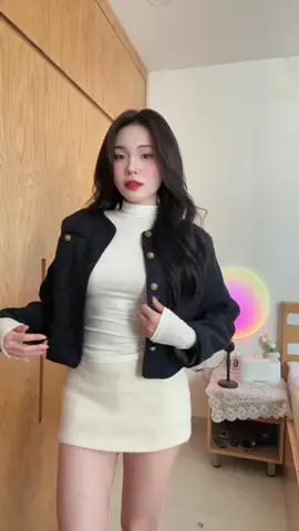 Khoát dạ này dễ mix đồ lắm #xuhuong #Outfit #review 