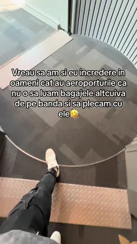 Atata incredee 😍 #romania #vacanta #aeroport #avion