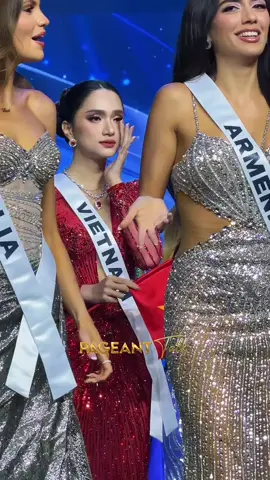 Hương Giang cố lau đi những giọt nước mắt sau khi biết mình Out top 30 Miss Universe 2025 #titokgiaitri #xuhuong #thanhdat98 #huonggiang 