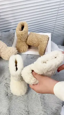 Giày bốt lông xù kiểu hàn quốc ấm áp cho bé #fyp #trending #mevabe #xuhuongtiktok 